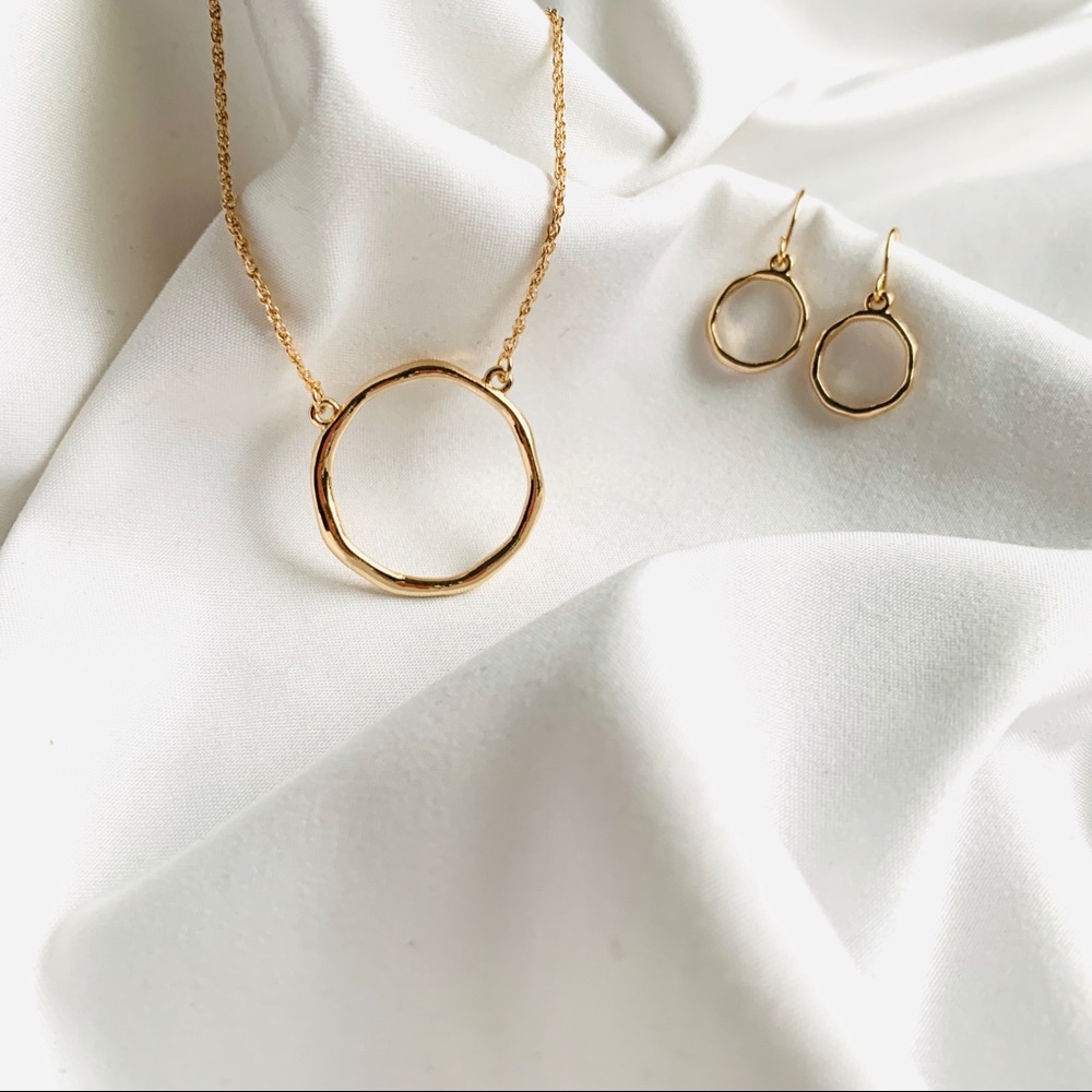 Eternal Circle Necklace & Earring Set